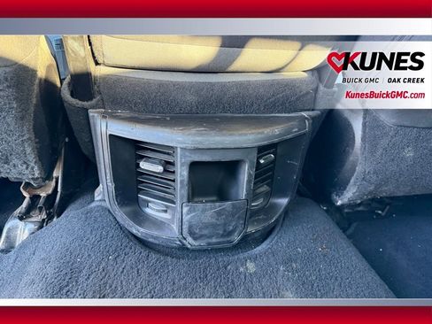 Used 2024 RAM 3500 Big Horn image 6