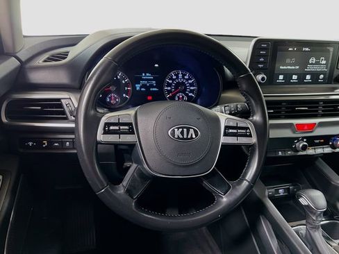 Certified 2021 Kia Telluride LX image 11