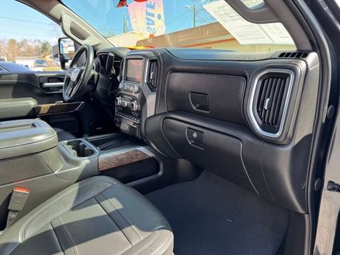 Used 2021 GMC Sierra 2500 Denali w/ Denali Ultimate Package image 16