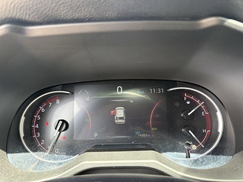 Used 2024 Toyota RAV4 XLE Premium FWD image 18