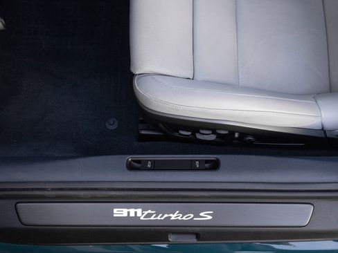 Certified 2024 Porsche 911 Turbo S AWD/4WD image 21