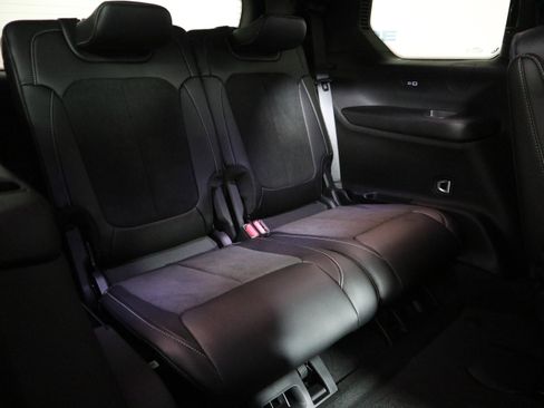 New 2025 Jeep Grand Cherokee L Altitude image 23