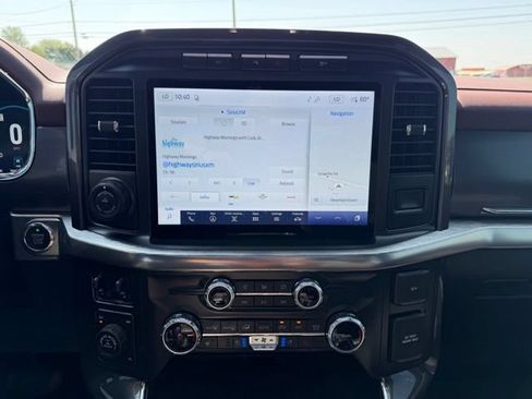 Certified 2022 Ford F150 Lariat w/ Equipment Group 502A High AWD/4WD image 17
