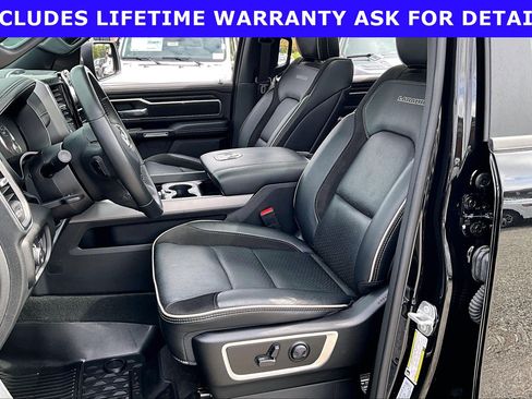 Used 2024 RAM 1500 Laramie AWD/4WD image 21
