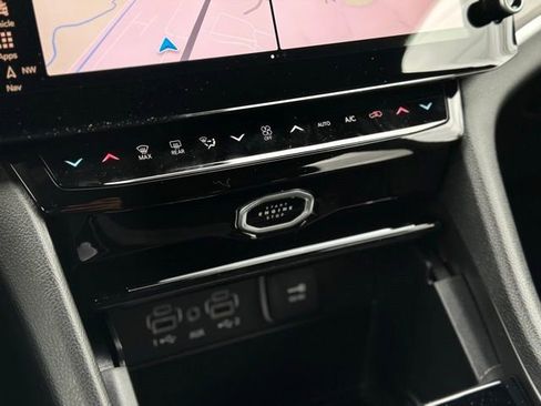 New 2026 Jeep Grand Cherokee L Limited AWD/4WD image 14