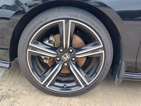 Used 2025 Honda Accord Sport image 10