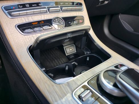 Used 2019 Mercedes-Benz E 450 4MATIC Cabriolet image 24