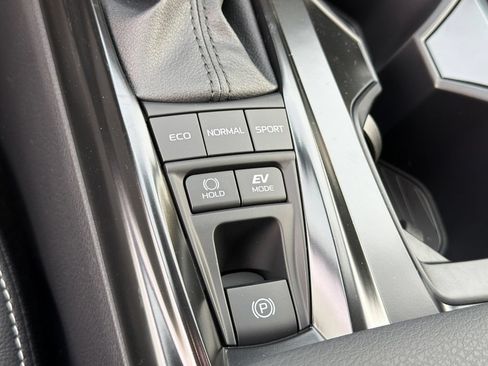 New 2026 Toyota Camry SE FWD image 29