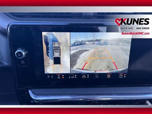 Used 2024 GMC Sierra 1500 AT4 w/ Technology Package image 23