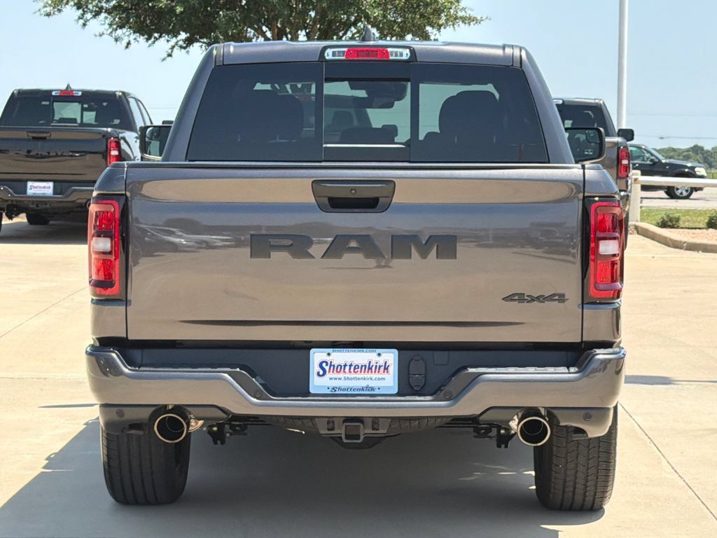 New 2026 RAM 1500 Express AWD/4WD image 6