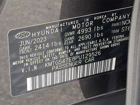 Used 2023 Genesis G70 3.3T w/ Sport Prestige Package image 29