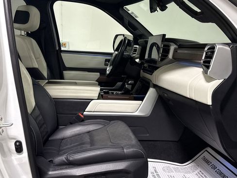 Used 2023 Toyota Tundra Capstone image 8