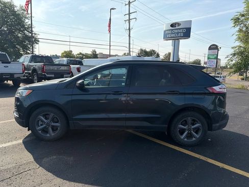 Used 2023 Ford Edge SEL w/ Sport Appearance Package AWD/4WD image 4