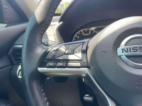 Used 2020 Nissan Altima 2.5 SR FWD image 19