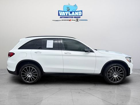 Used 2022 Mercedes-Benz GLC 300 4MATIC image 6