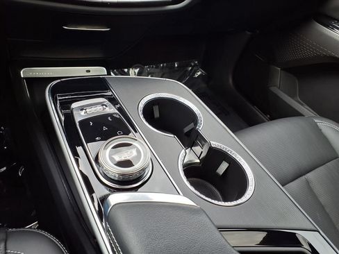 Certified 2024 Cadillac Lyriq Luxury RWD image 19