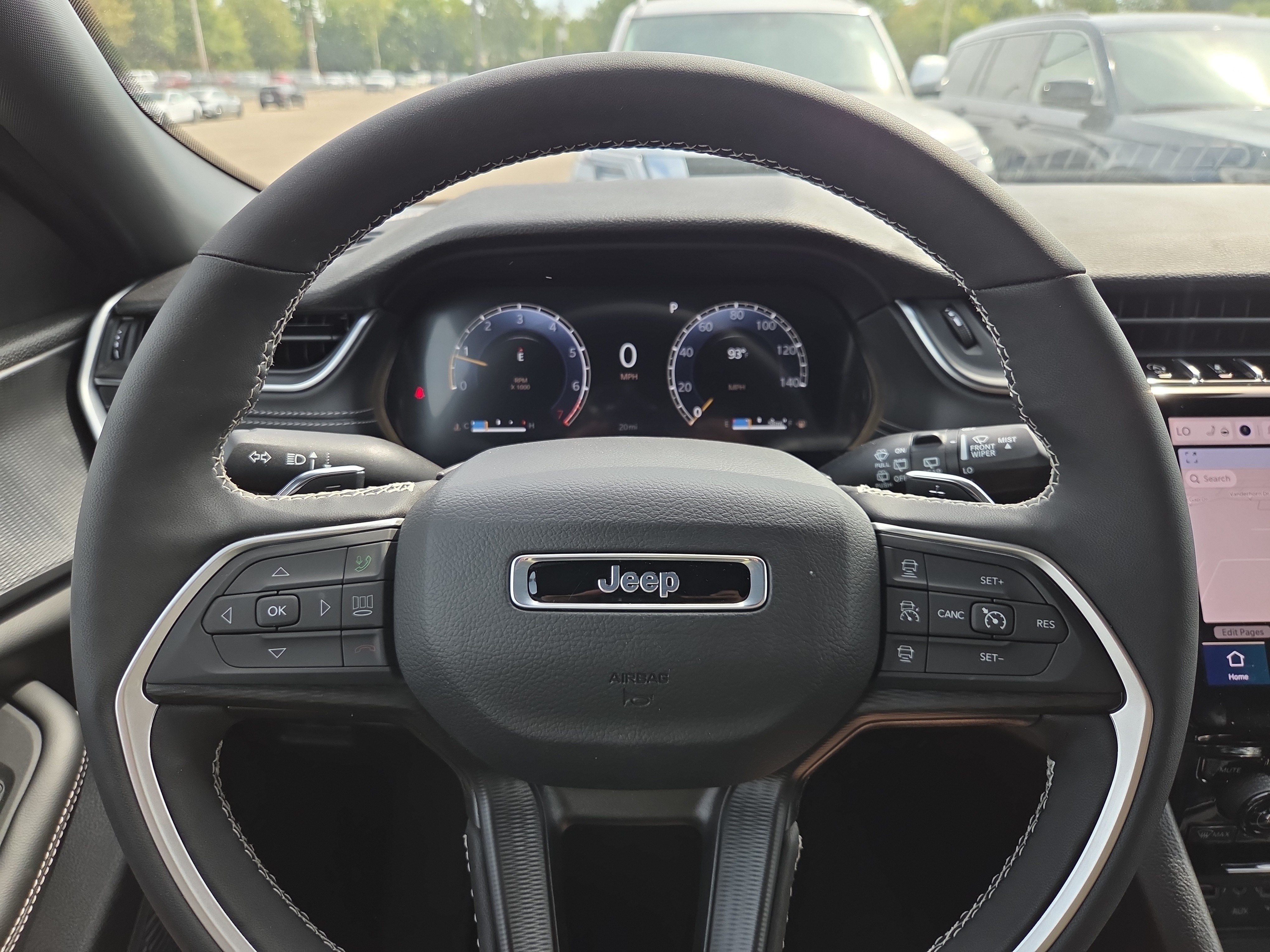 New 2027 Jeep Grand Cherokee Laredo X AWD/4WD image 9