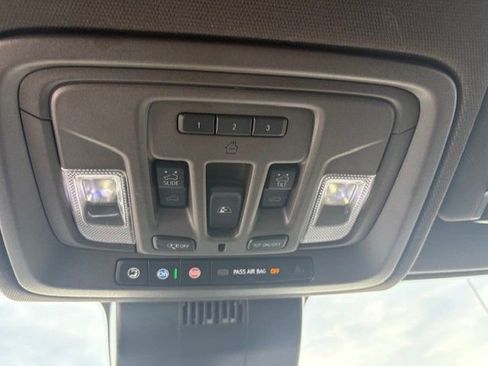 Used 2023 GMC Sierra 1500 Denali w/ Denali Reserve Package image 13