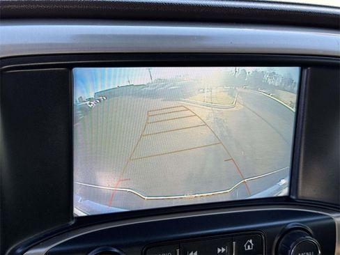 Used 2019 GMC Sierra 3500 Denali w/ Duramax Plus Package image 4