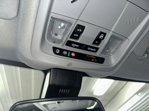 Certified 2022 GMC Terrain SLE w/ Driver Convenience Package image 16