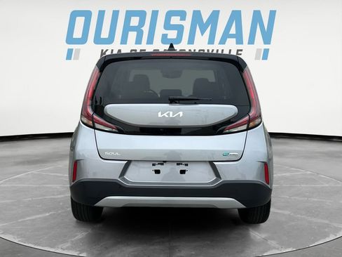 Used 2025 Kia Soul LX w/ LX Technology Package image 5