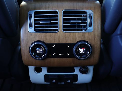 Used 2021 Land Rover Range Rover Westminster Edition image 35