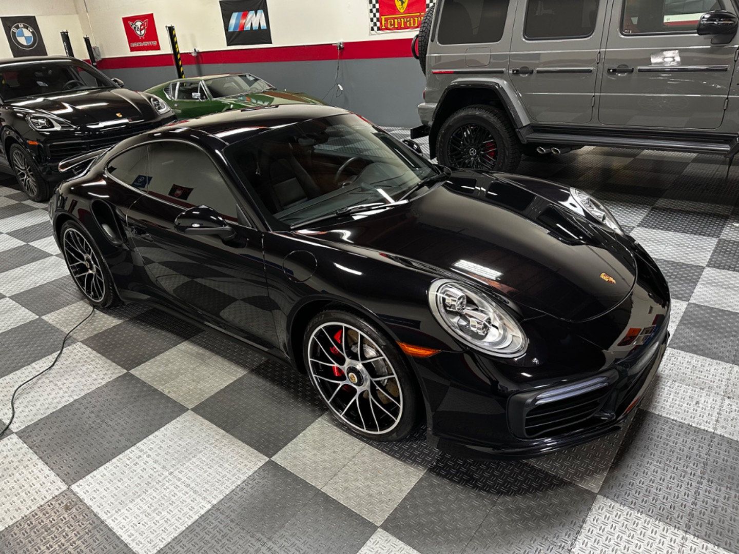 Used 2017 Porsche 911 Turbo Coupe AWD/4WD image 3