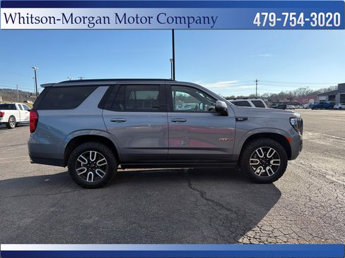Used 2022 GMC Yukon AT4 image 4