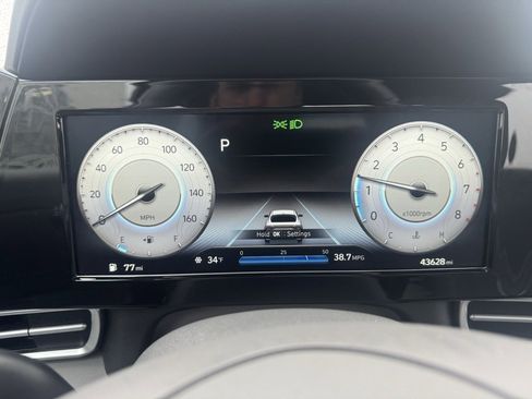 Used 2022 Hyundai Elantra SEL w/ Convenience + Premium Package image 17