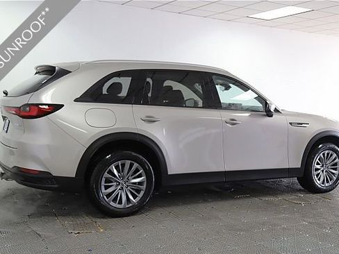 Used 2025 MAZDA CX-90 Plug-In Hybrid w/ Preferred image 7