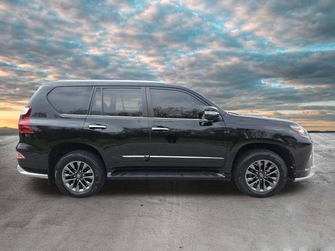 Used 2017 Lexus GX 460 Premium AWD/4WD image 9