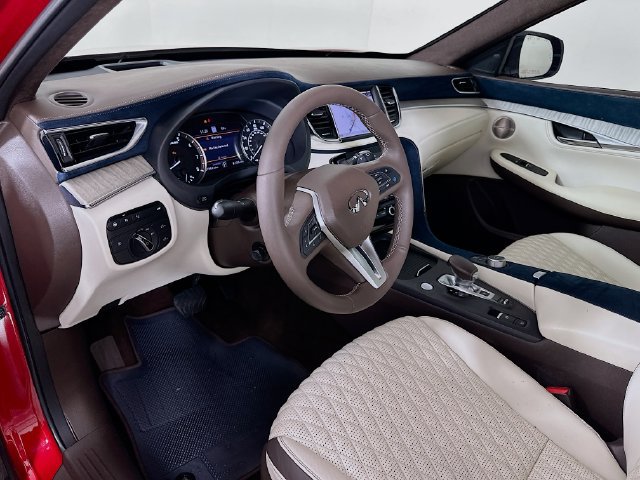 Used 2020 INFINITI QX50 Autograph w/ Premium White Leather Package FWD image 9