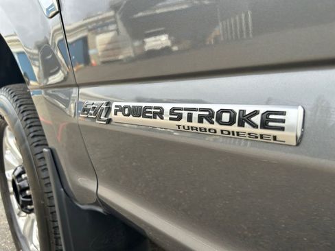 Used 2022 Ford F350 Limited w/ FX4 Off-Road Package image 32