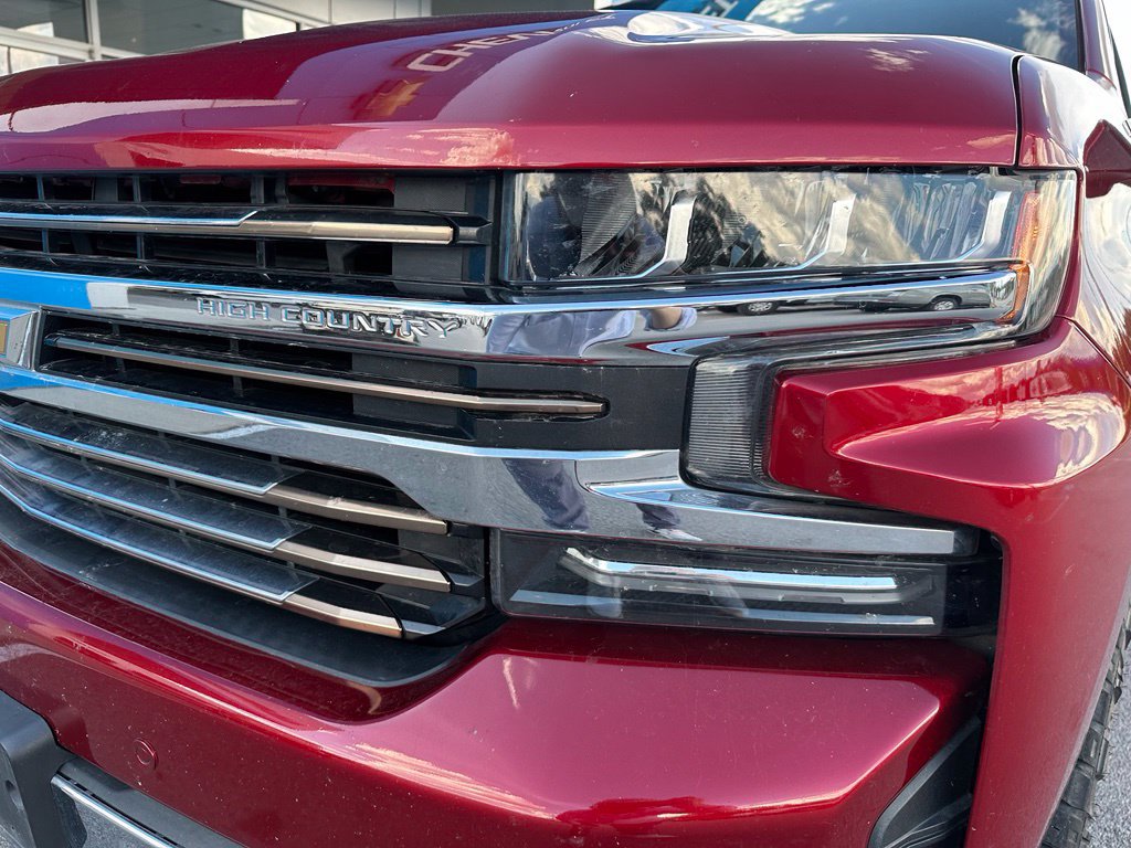 Used 2021 Chevrolet Silverado 1500 High Country w/ Technology Package AWD/4WD image 14