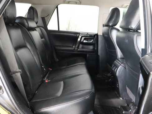Used 2015 Toyota 4Runner Trail AWD/4WD image 11
