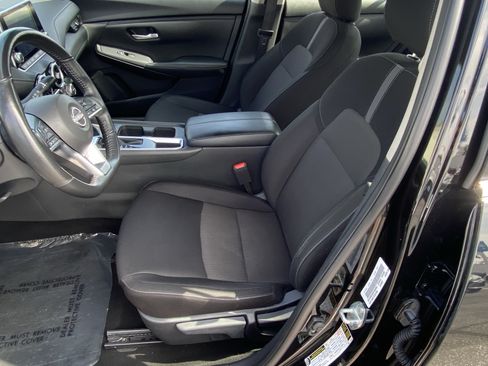 Used 2025 Nissan Sentra SV w/ All-Weather Package FWD image 14