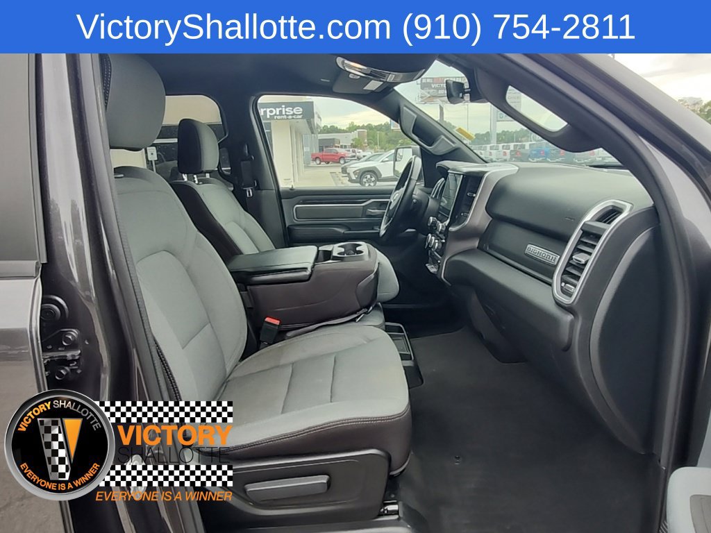 Used 2022 RAM 1500 Big Horn AWD/4WD image 39