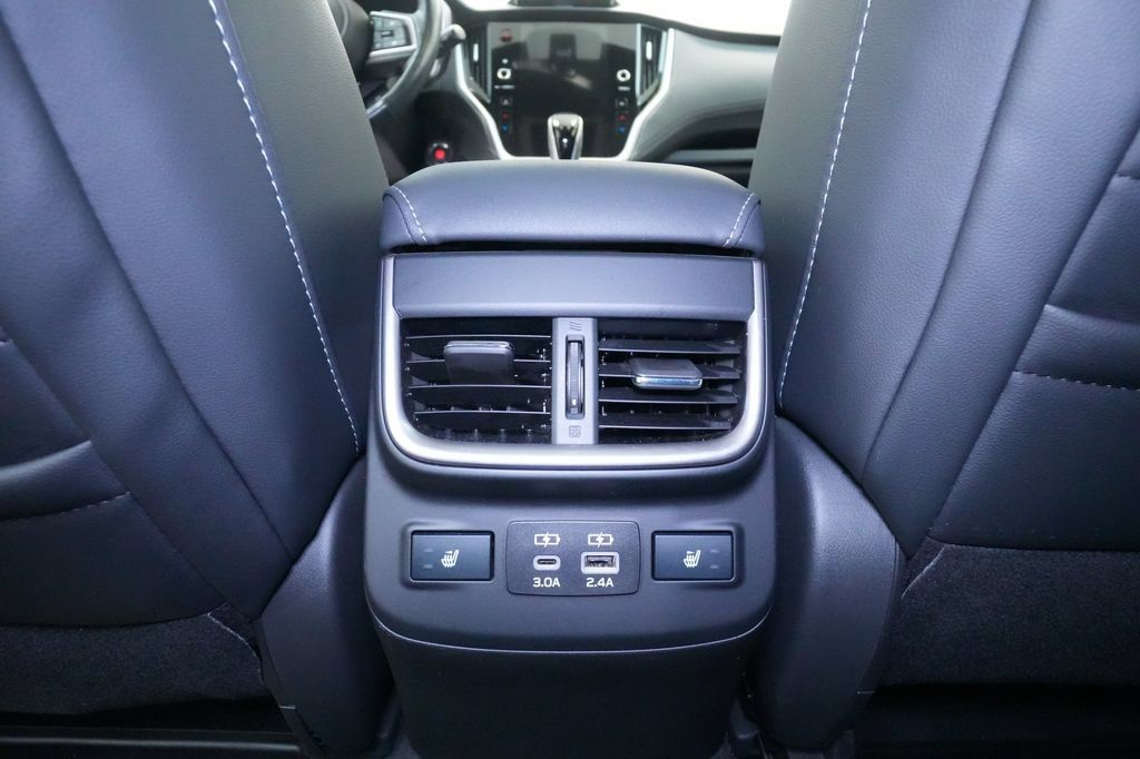 Used 2023 Subaru Outback Limited AWD/4WD image 28