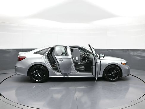 Certified 2025 Honda Civic Sport image 41