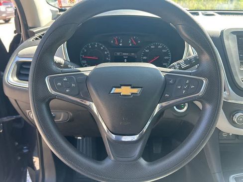 Used 2019 Chevrolet Equinox LS w/ LPO, Floor Liner Package AWD/4WD image 17