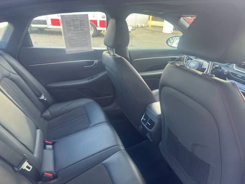 Used 2023 Hyundai Sonata SEL Plus image 13