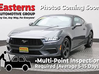 Used 2025 Ford Mustang Coupe RWD video 1
