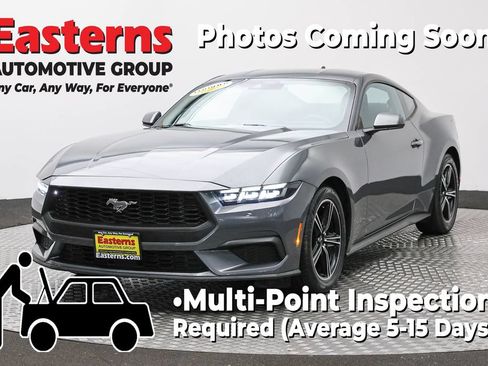 Used 2025 Ford Mustang Coupe RWD image 1