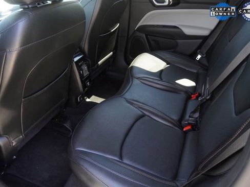 Certified 2022 Jeep Compass Limited image 11