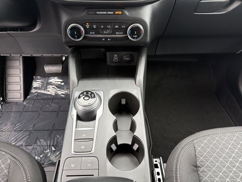 New 2026 Ford Escape Active image 18