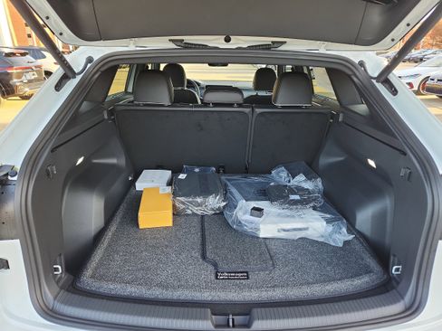 New 2026 Volkswagen Atlas Cross Sport SEL Premium R-Line image 12