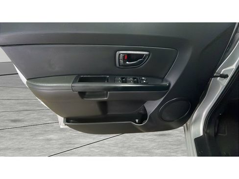 Used 2013 Kia Soul Soul Fwd image 9