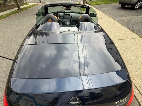 Used 2007 Nissan 350Z Touring RWD image 16