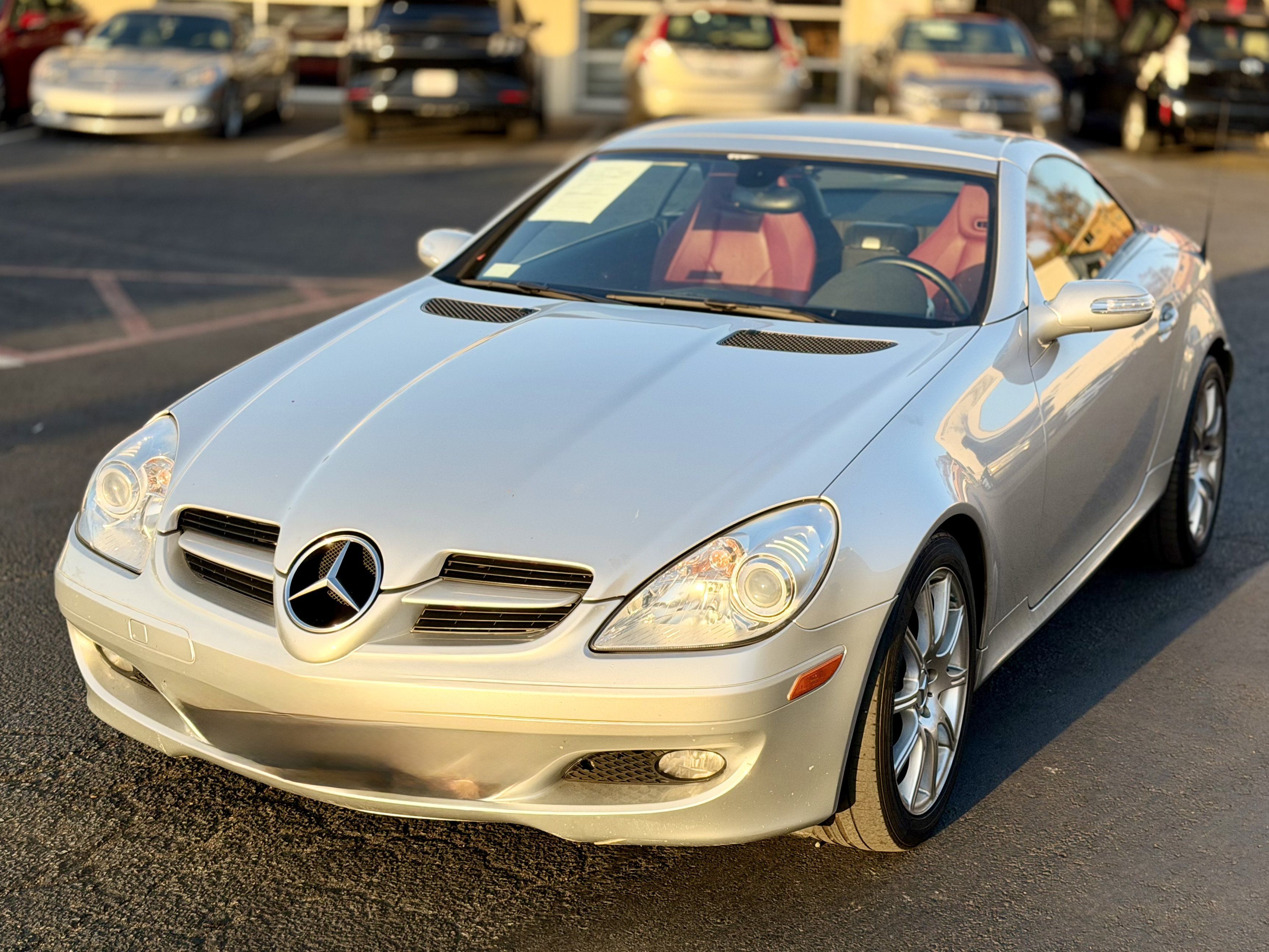 Used 2005 Mercedes-Benz SLK 350 w/ Premium Pkg image 16
