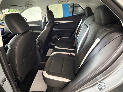 Used 2025 Buick Envision Sport Touring image 19